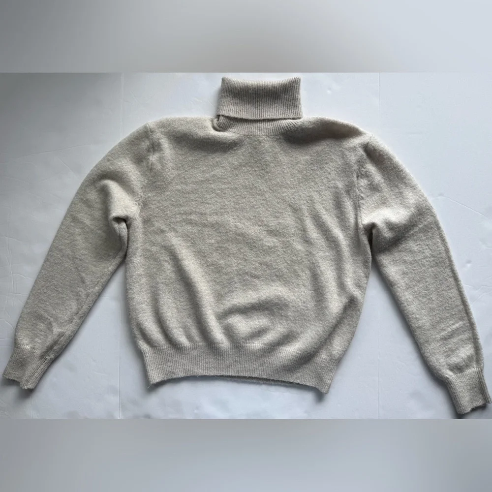 H&M Turtleneck Sweater Soft-Knit Loose-Fit Light Gray Melange Size S